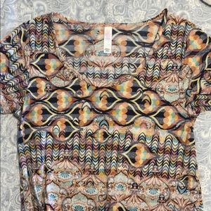 Xxs lularoe T-shirt